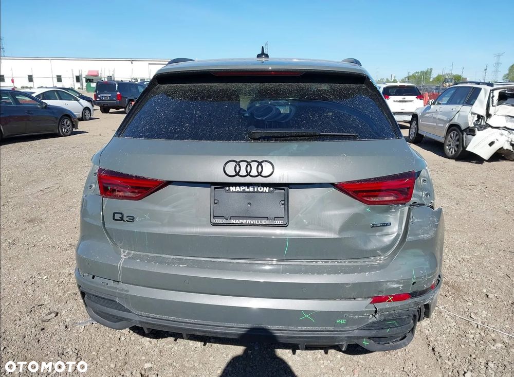 Audi Q3 - 4