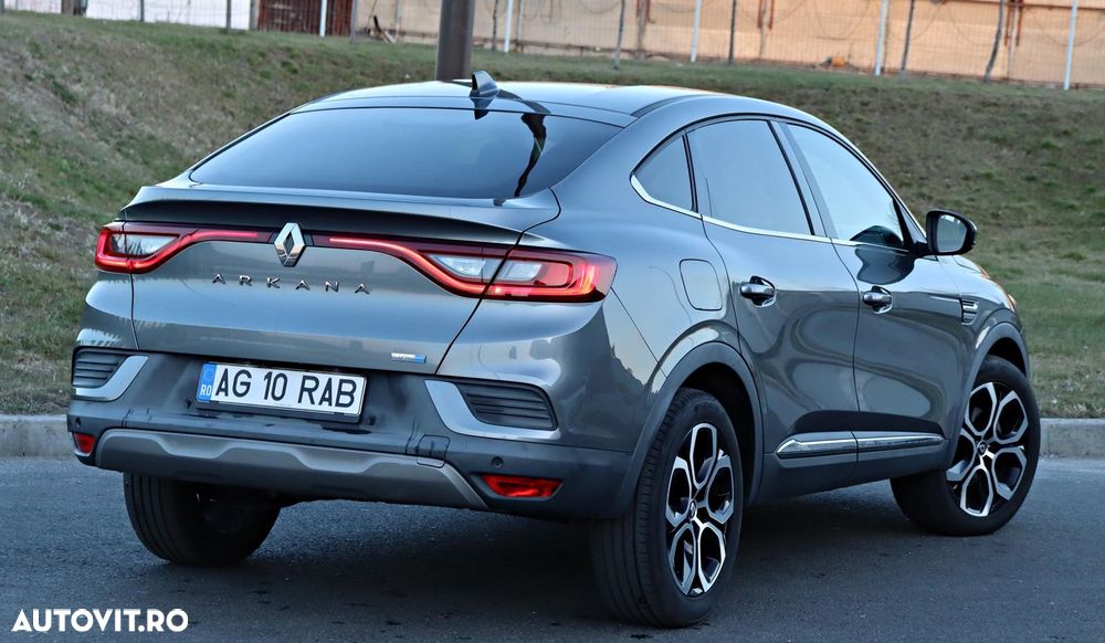 Renault Arkana E-TECH 145 Techno - 10