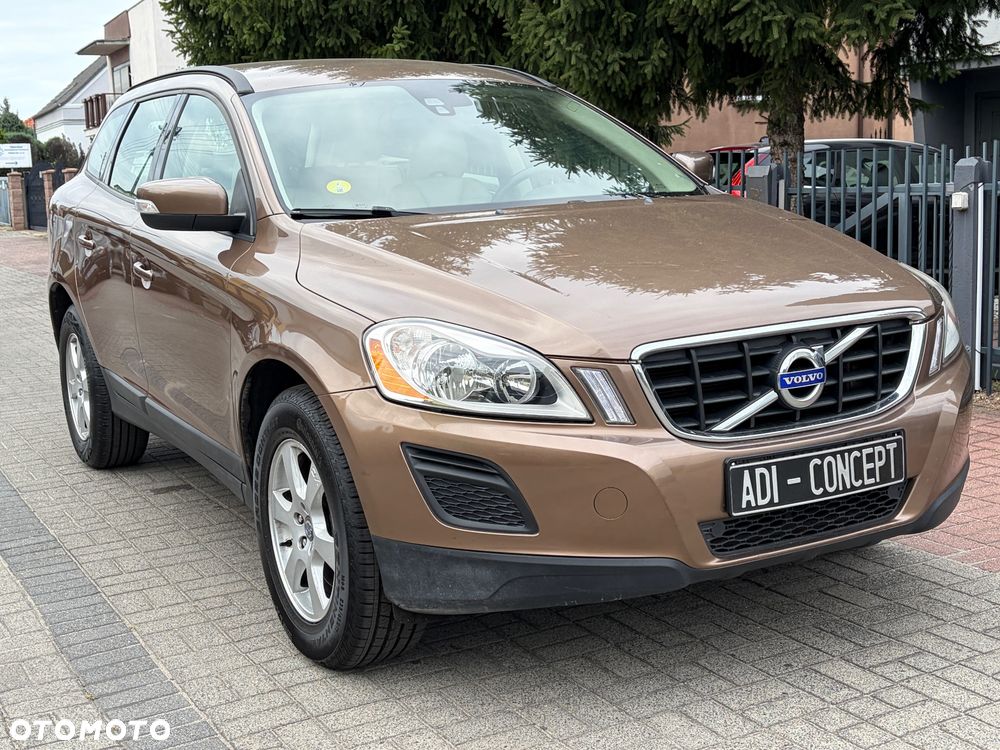 Volvo XC 60 D3 Momentum - 12