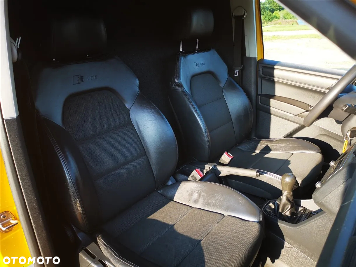 Volkswagen Caddy - 23