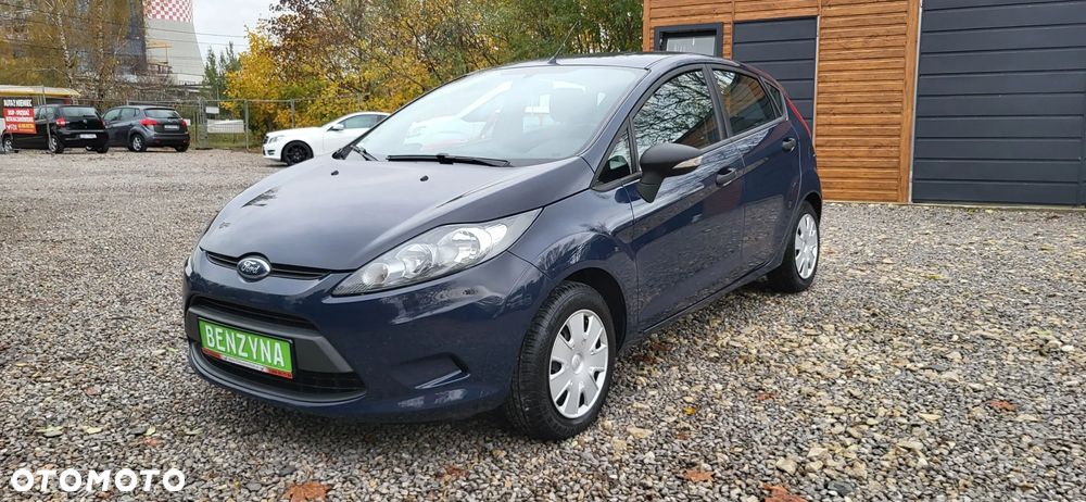 Ford Fiesta 1.25 Ambiente - 33