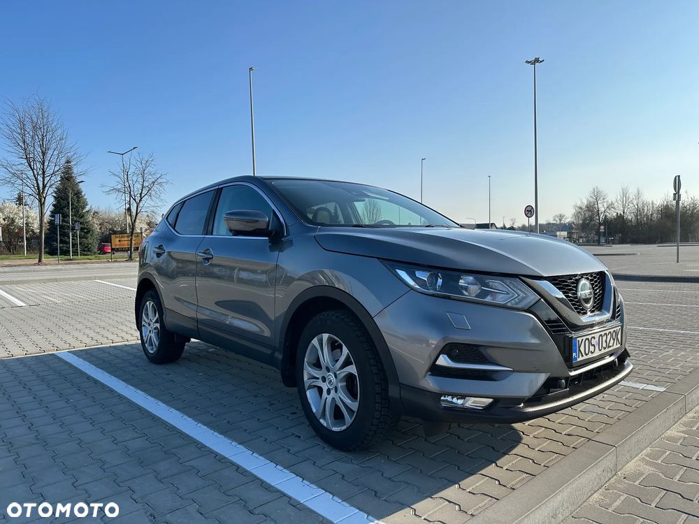 Nissan Qashqai 1.2 DIG-T N-Connecta Xtronic - 2