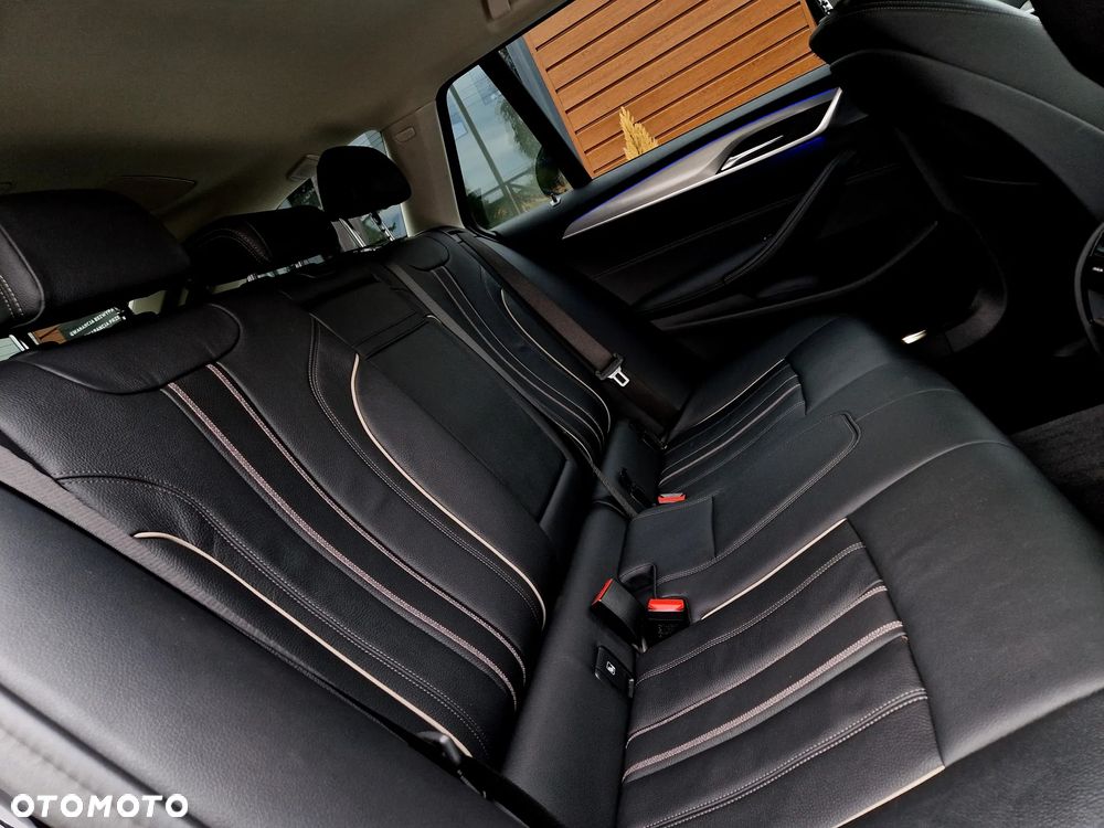 BMW Seria 5 - 29