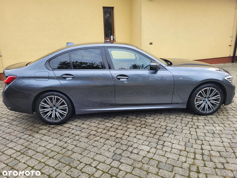 BMW Seria 3 330i xDrive M Sport sport - 5