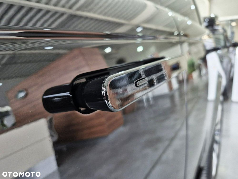 Land Rover Range Rover - 12
