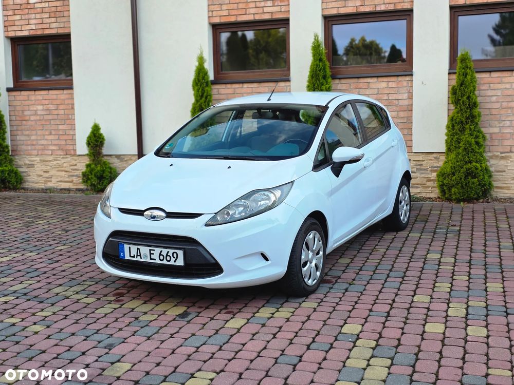 Ford Fiesta 1.25 Ambiente - 34