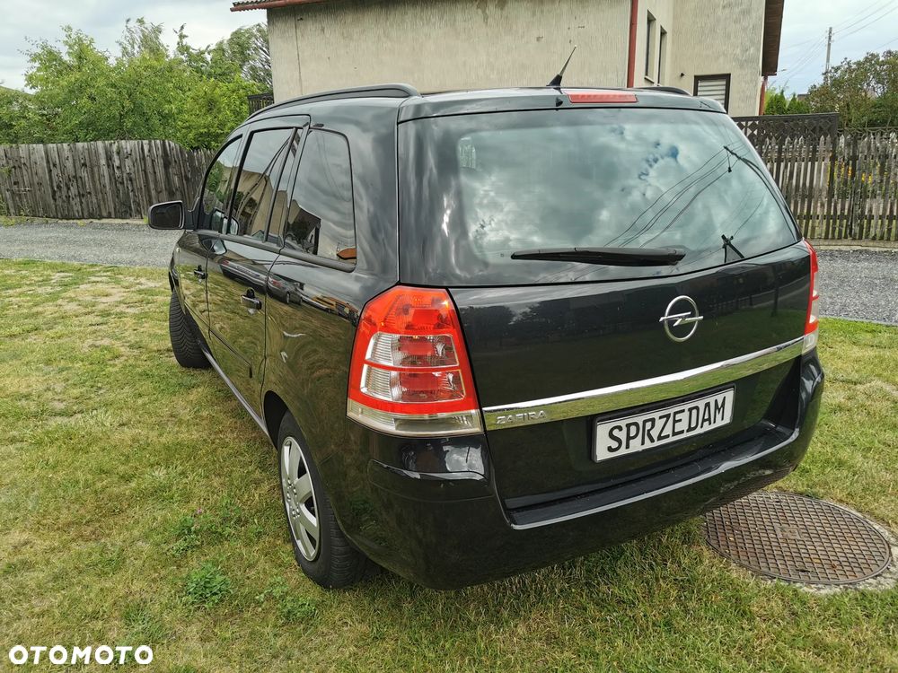 Opel Zafira 1.8 Cosmo EU5 - 8