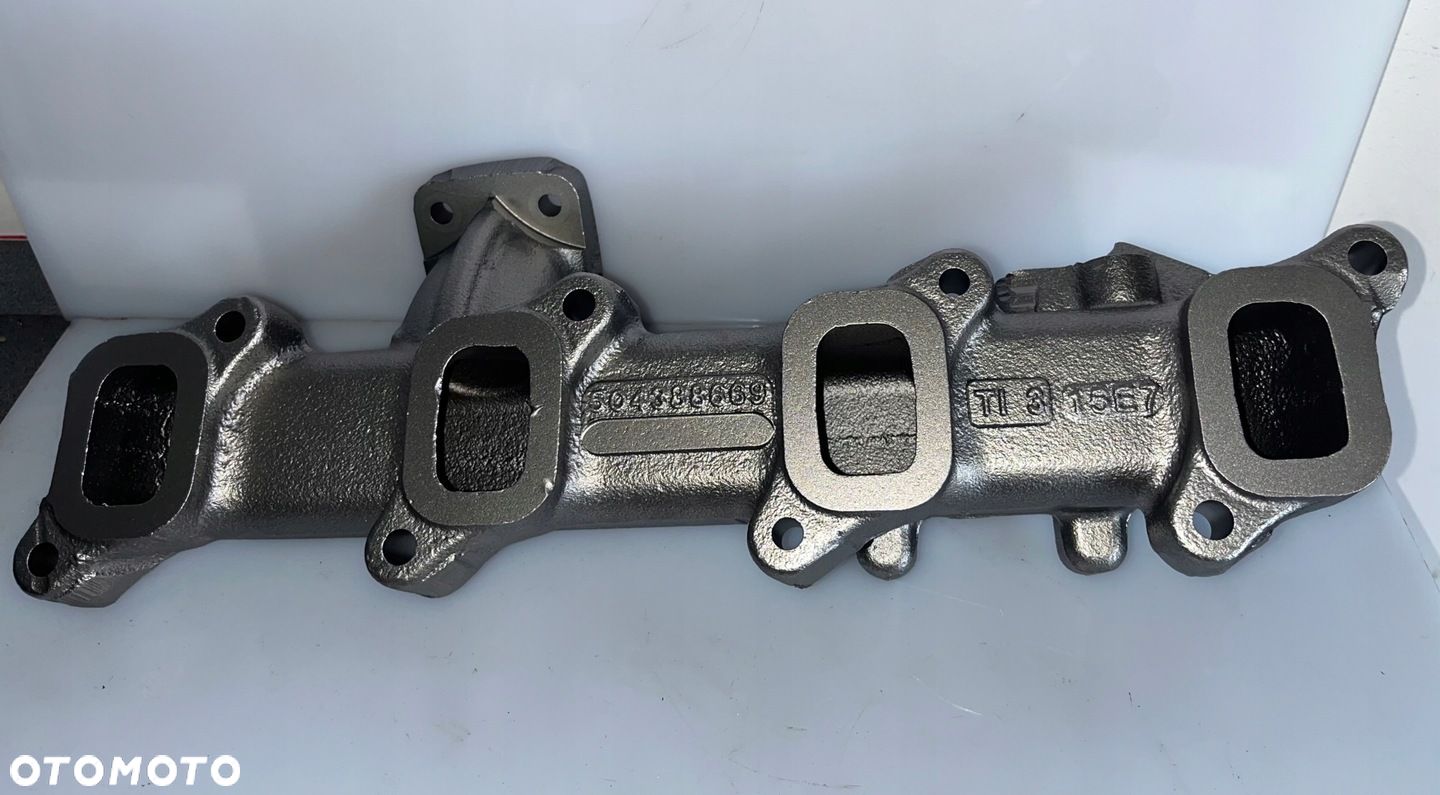 504388669 New Holland IH farmall case kolektor wydechowy 3.4 - 1