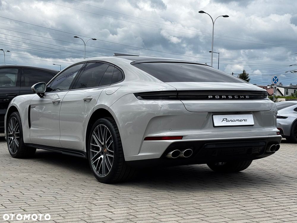 Porsche Panamera - 6