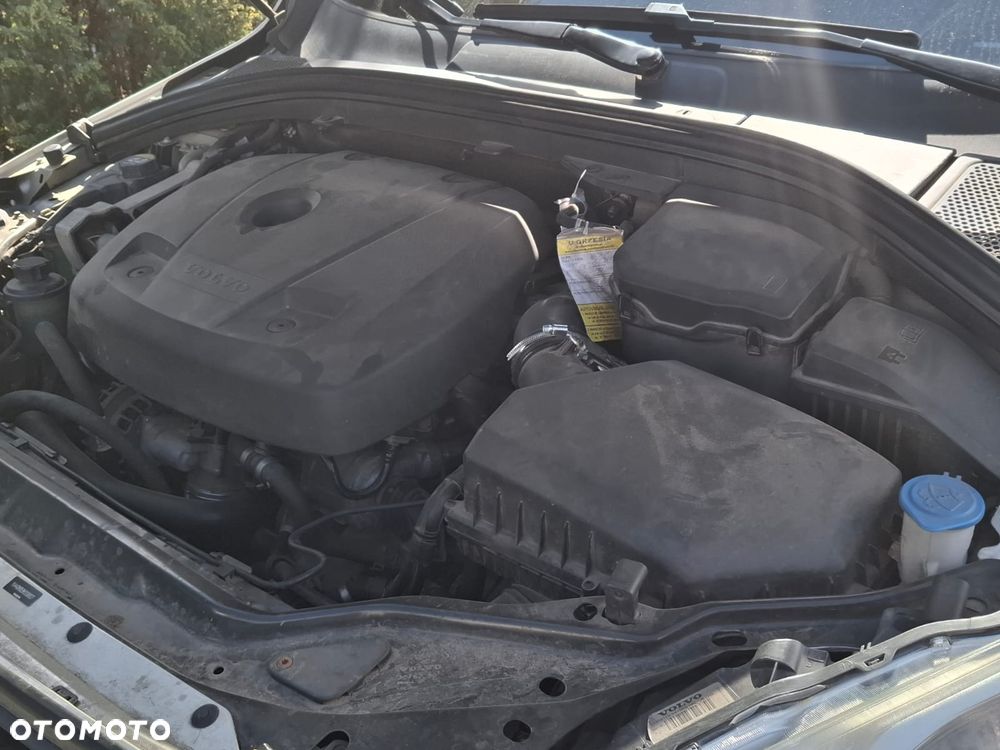 Volvo XC 60 T5 Geartronic Momentum - 11