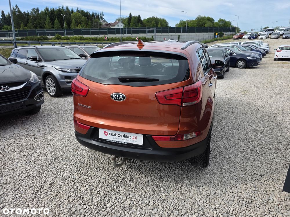Kia Sportage 2.0 CVVT 4WD Fifa World Cup Edition - 8