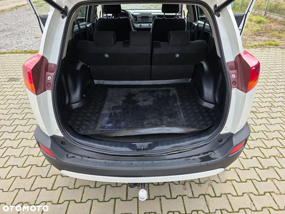 Toyota RAV4 2.0 D-4D Premium - 17