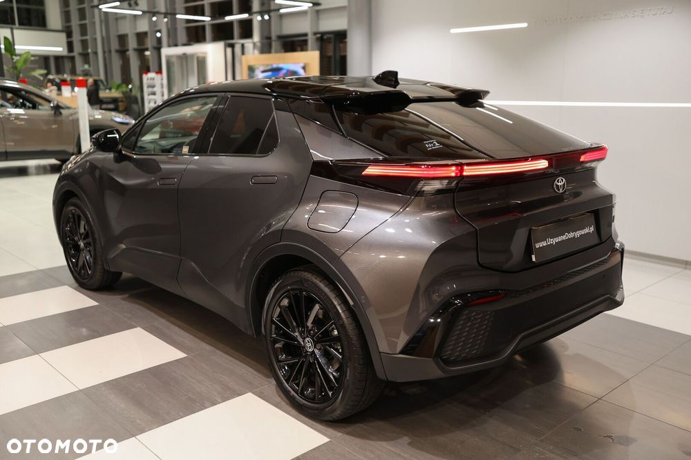 Toyota C-HR - 5