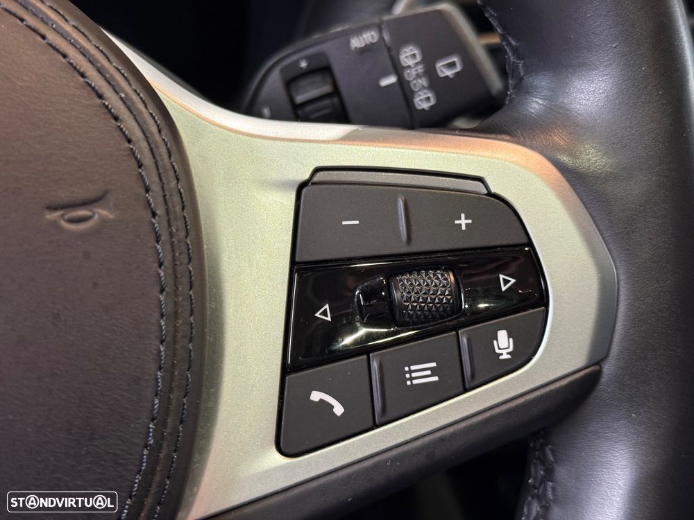 BMW iX3 M Sport Impressive - 28