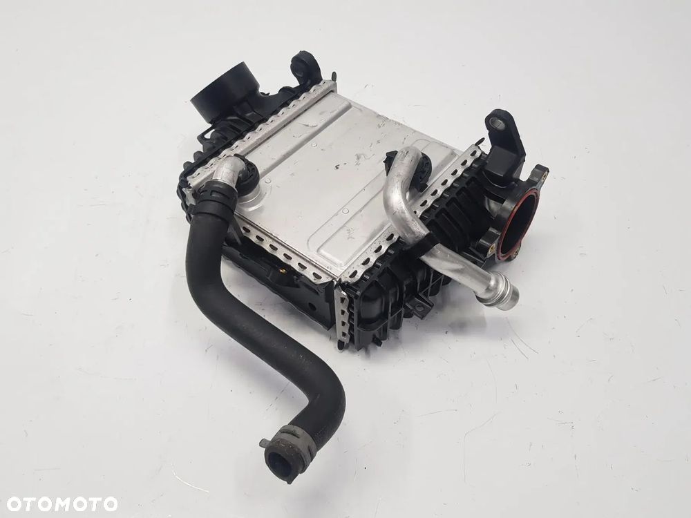 Chłodnica powietrza Intercooler Mercedes w167 GLE - 4