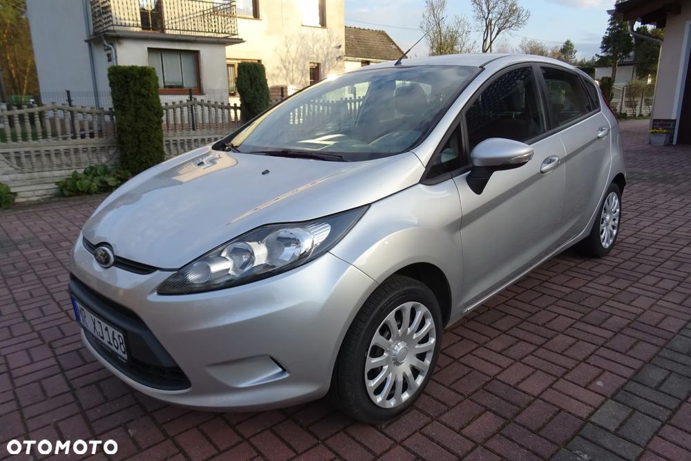 Ford Fiesta 1.25 SYNC Edition - 1