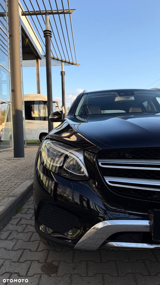 Mercedes-Benz GLC - 7