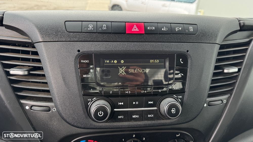 Iveco Daily 2.3 35S16 Tri-Basculante - 5