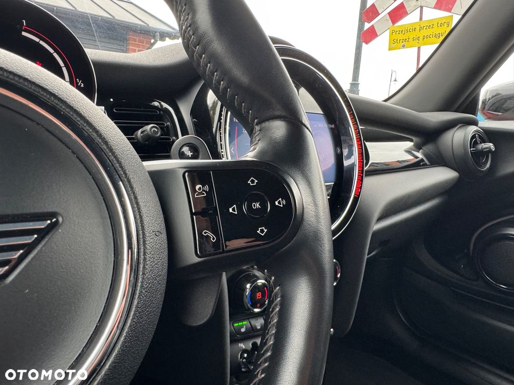 MINI John Cooper Works - 19