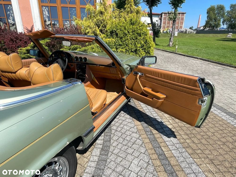 Mercedes-Benz SL - 16