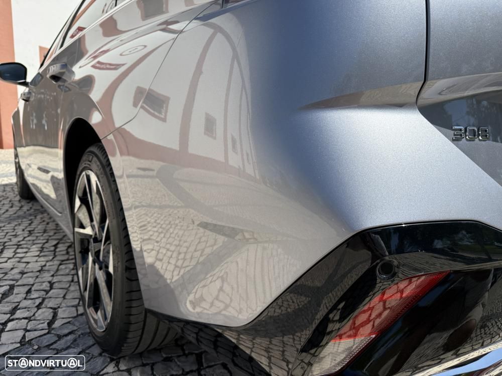 Peugeot 308 SW 1.2 PureTech Allure EAT8 - 11