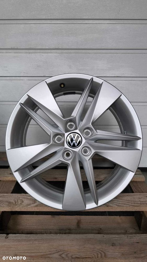 Felgi aluminiowe Vw Passat B8 Audi Skoda 17" 5x112 Et41 (OL674F) - 5