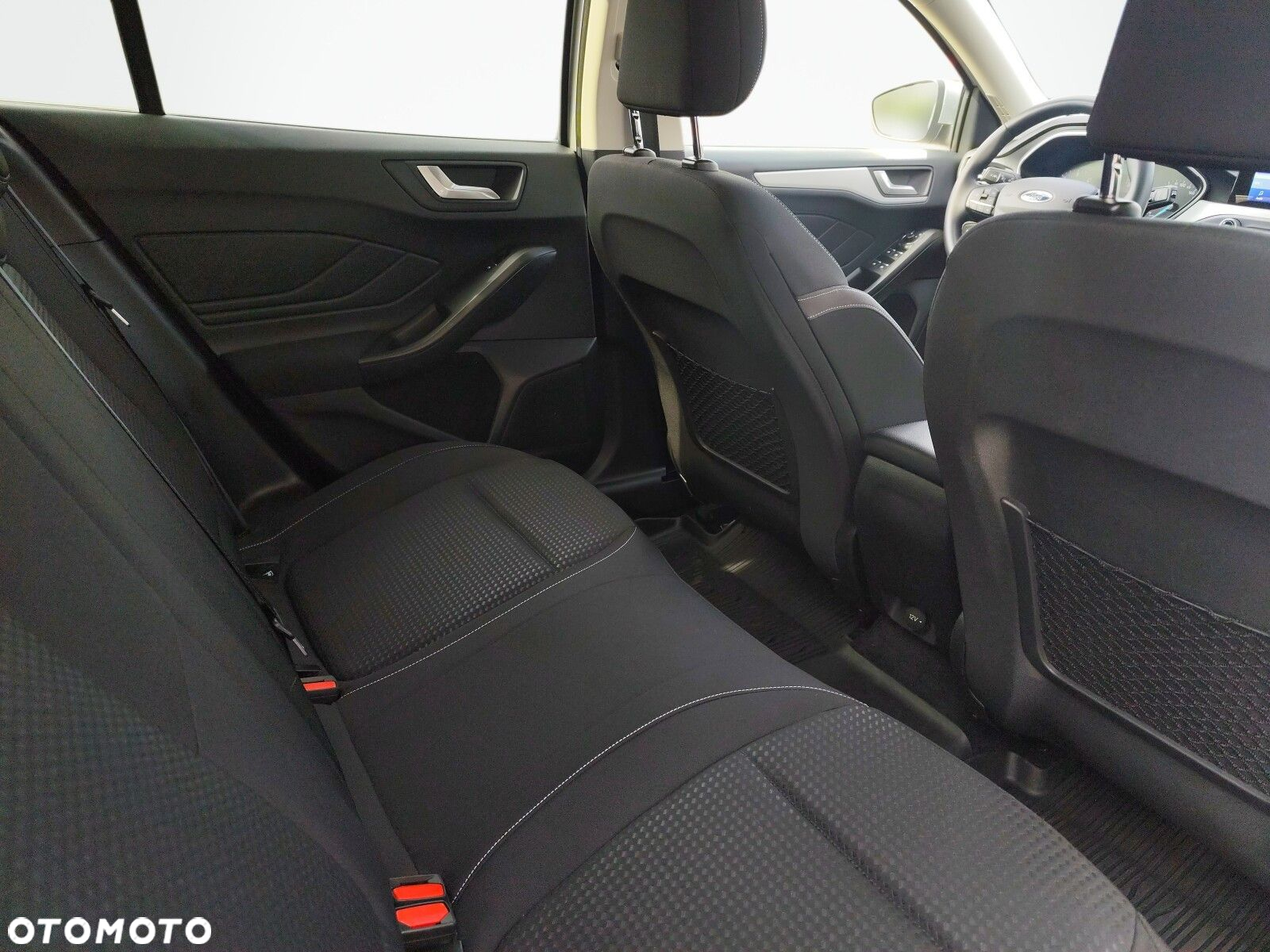 Ford Focus - 17
