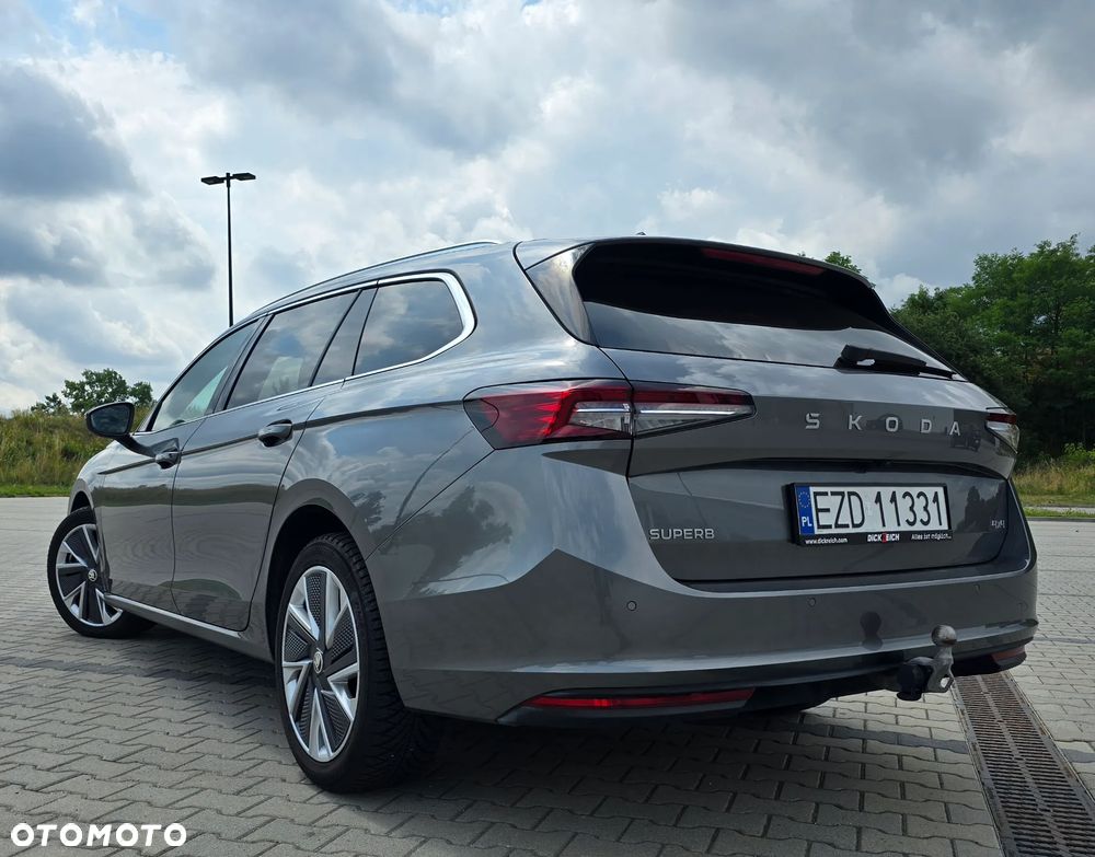 Skoda Superb 2.0 TDI SCR 4x4 Drive DSG - 11