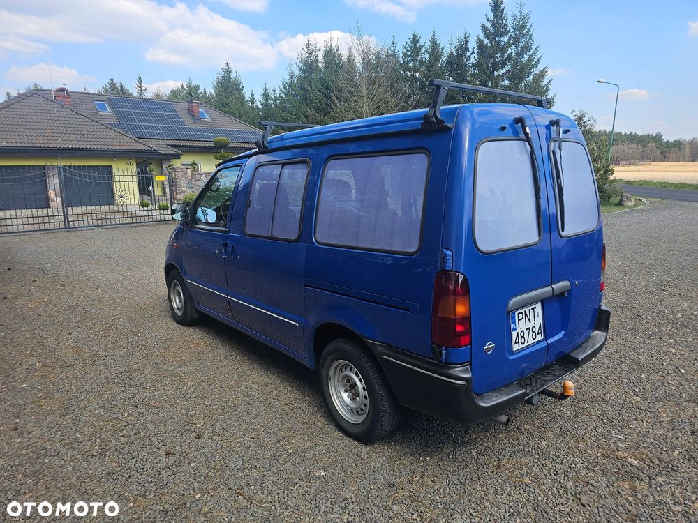 Nissan Vanette - 5