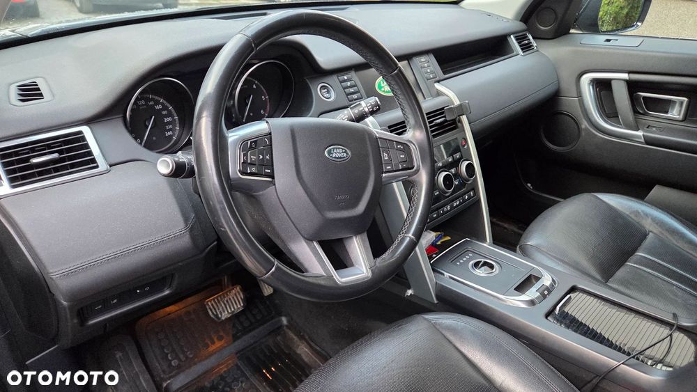 Land Rover Discovery Sport 2.0 TD4 SE - 11