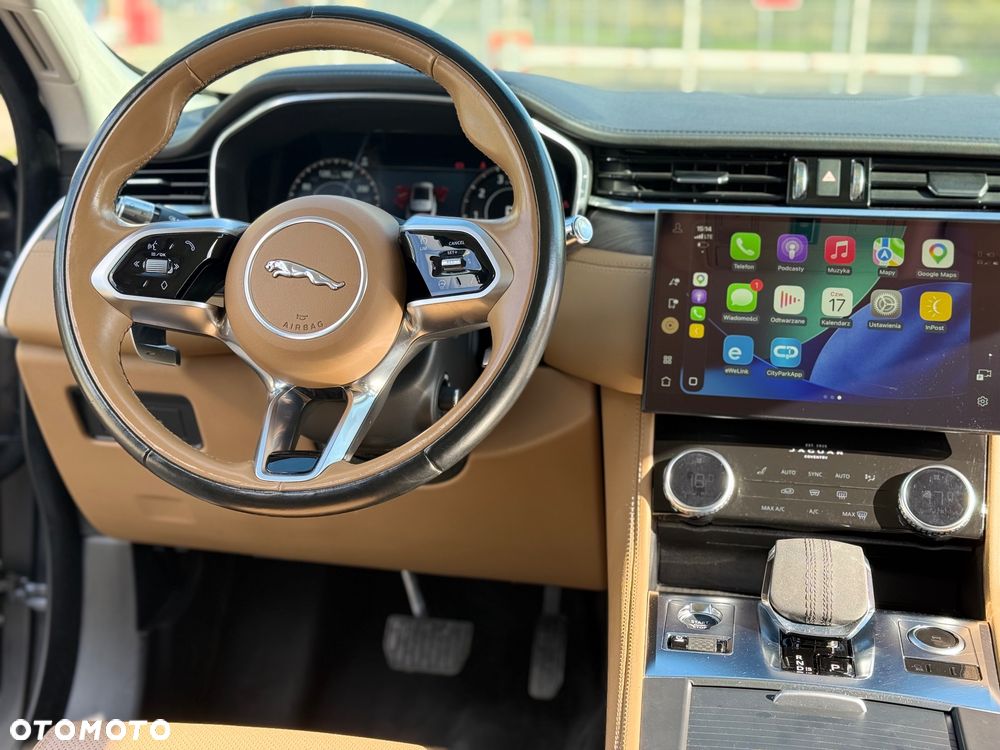 Jaguar F-Pace 2.0 i4P AWD Pure - 35