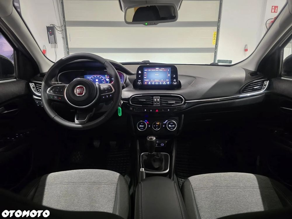 Fiat Tipo 1.0 T3 Cross - 16