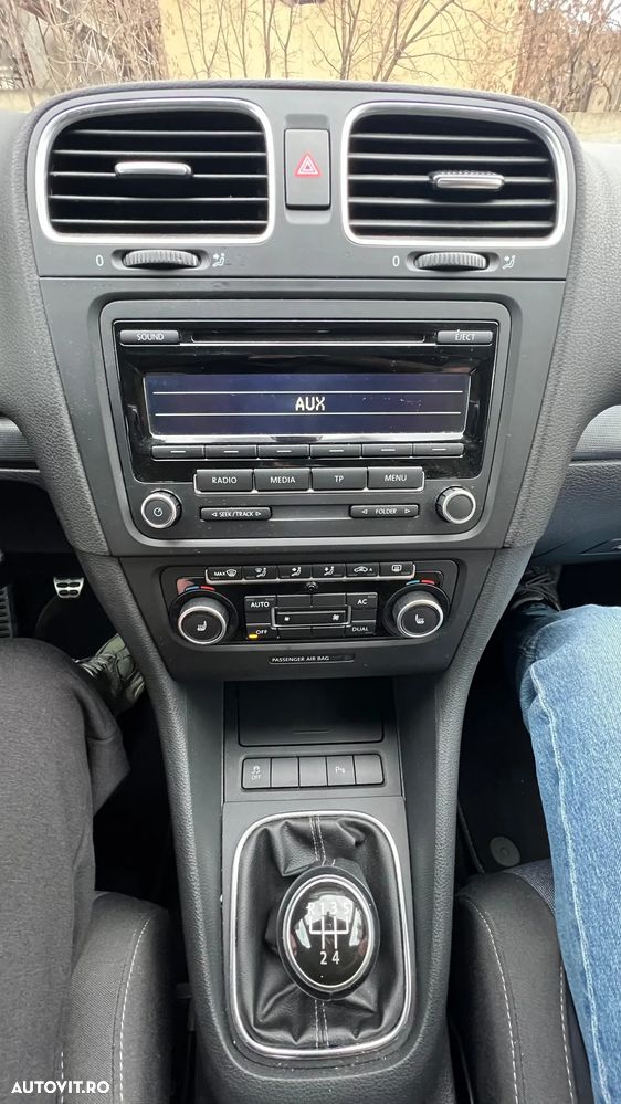 Volkswagen Golf 1.2 TSI Style - 11