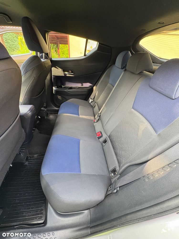 Toyota C-HR 1.2 T Dynamic - 13