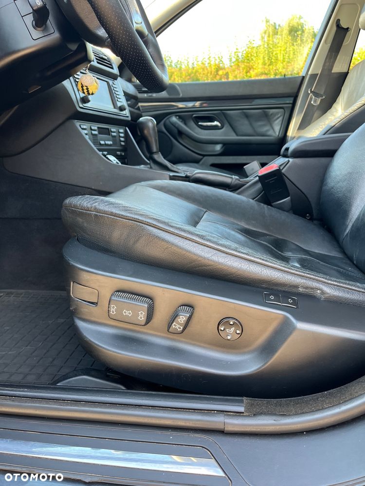 BMW Seria 5 - 17