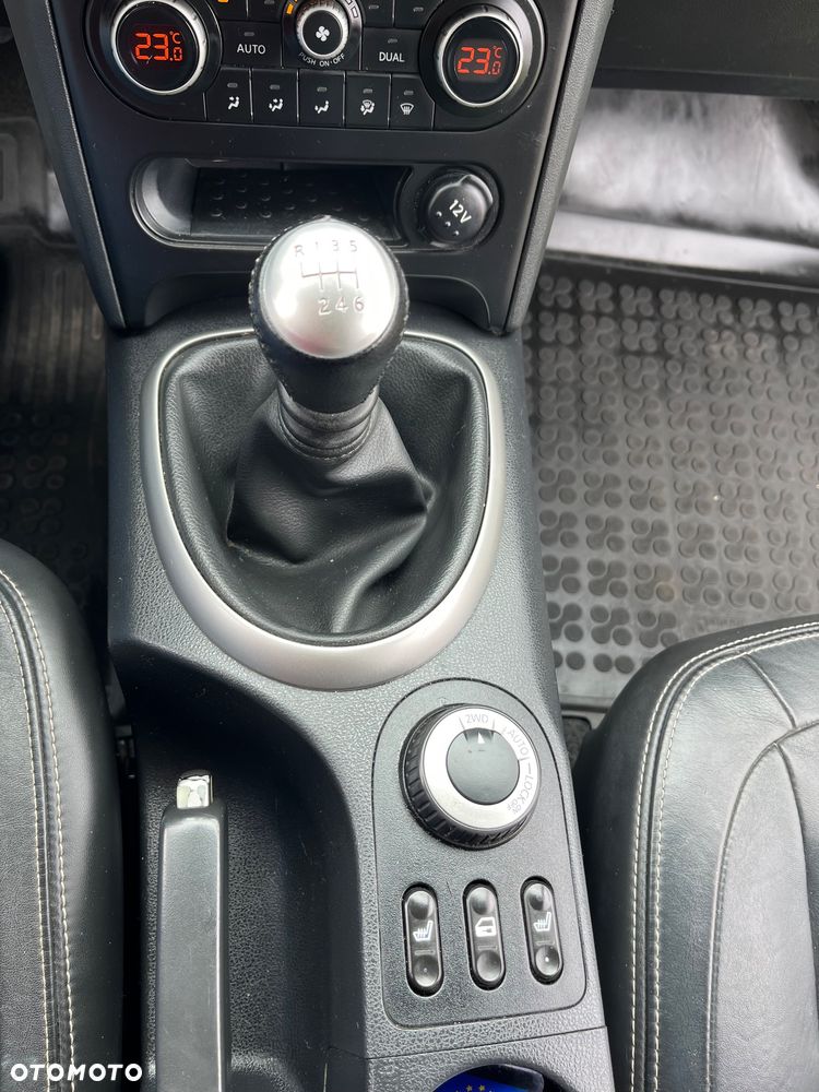 Nissan Qashqai 1.6 dCi 4 x 4 DPF Start/Stop 360 - 15