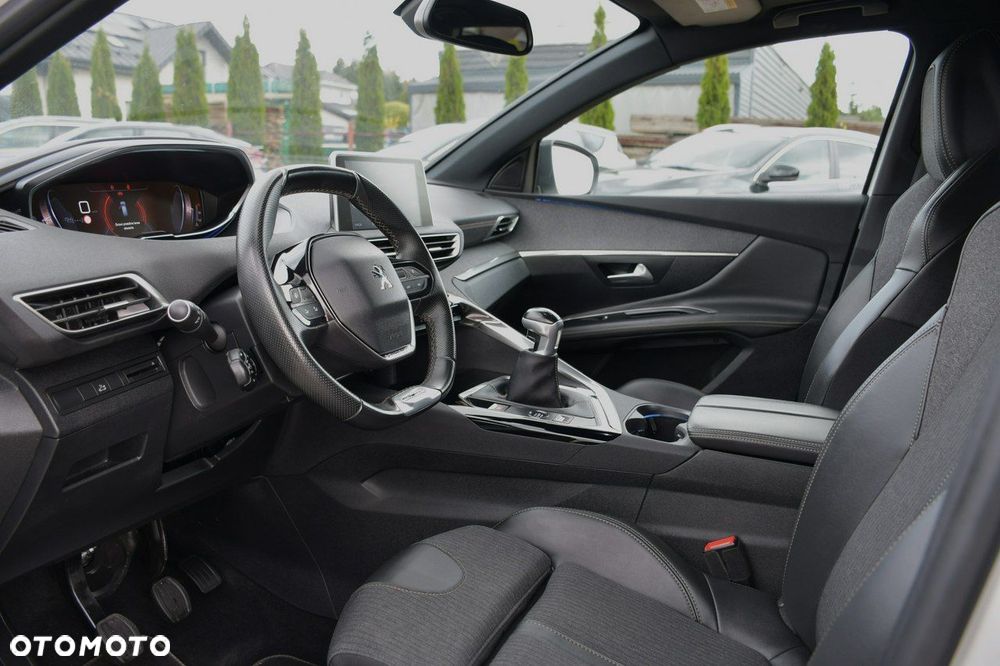 Peugeot 3008 1.5 BlueHDi GT S&S - 13