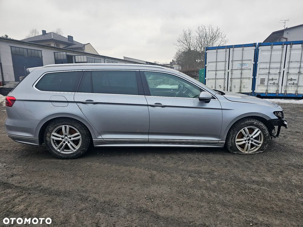 Volkswagen Passat 2.0 TDI SCR DSG Highline - 15