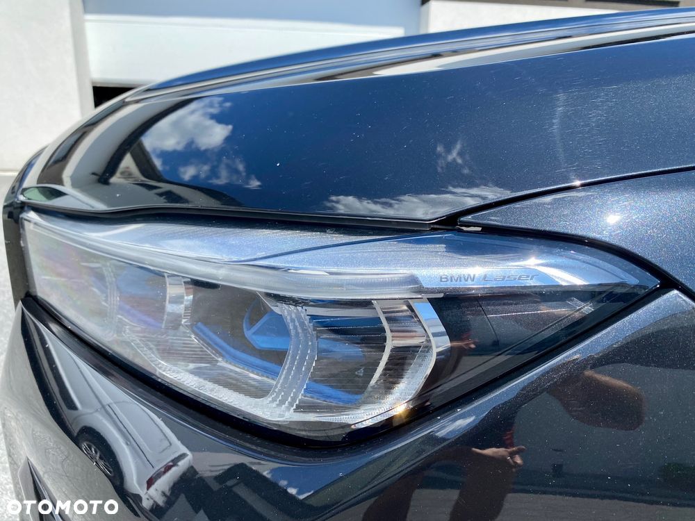 BMW Seria 7 745e sport - 16