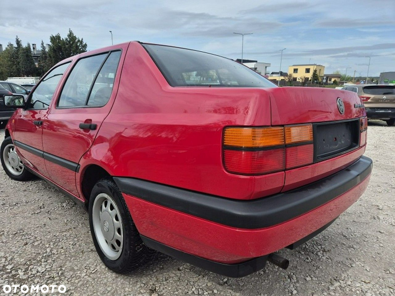 Volkswagen Vento - 2