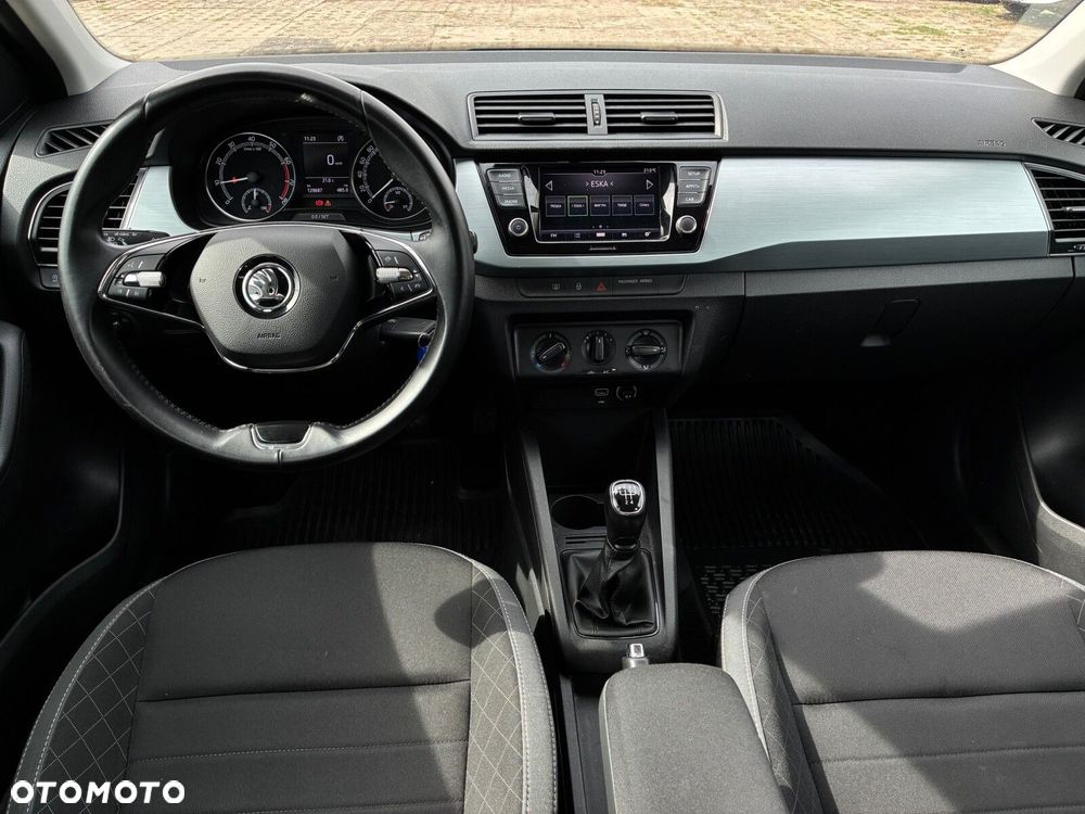 Skoda Fabia 1.0 TSI Ambition - 11