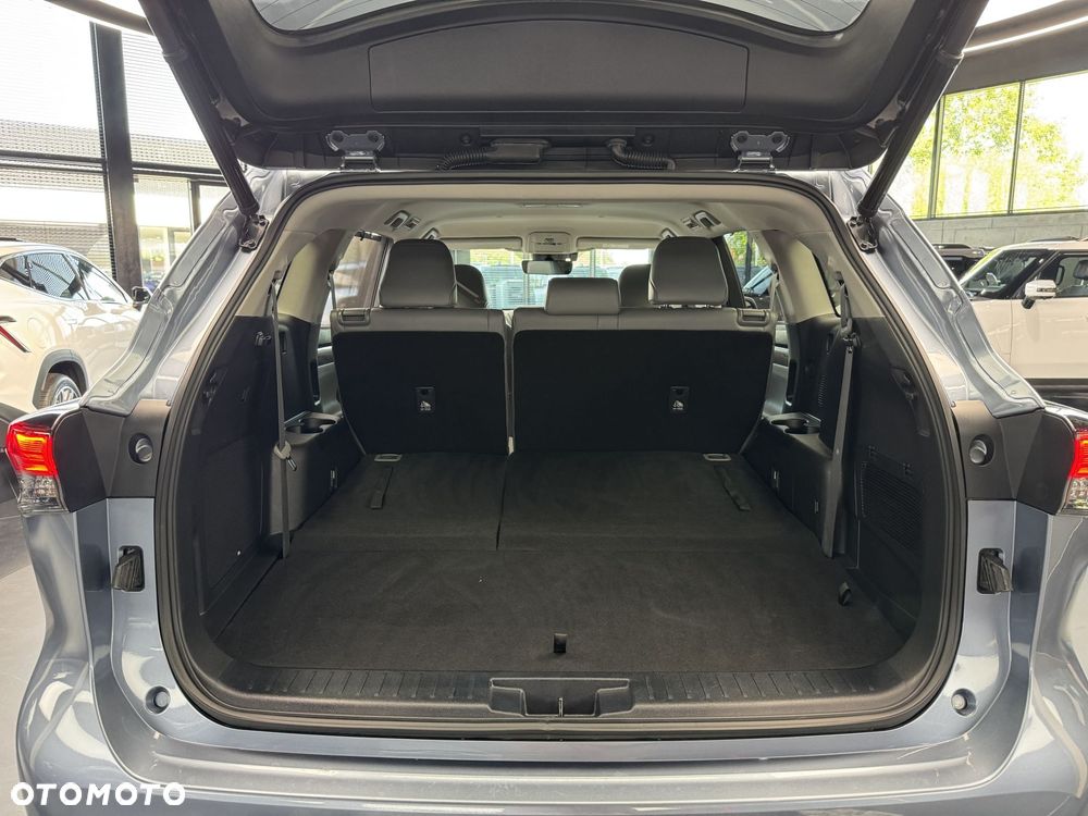 Toyota Highlander 2.5 Hybrid Prestige - 23