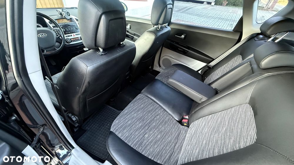 Kia Ceed 1.6 CRDi 115 Edition 7 - 8