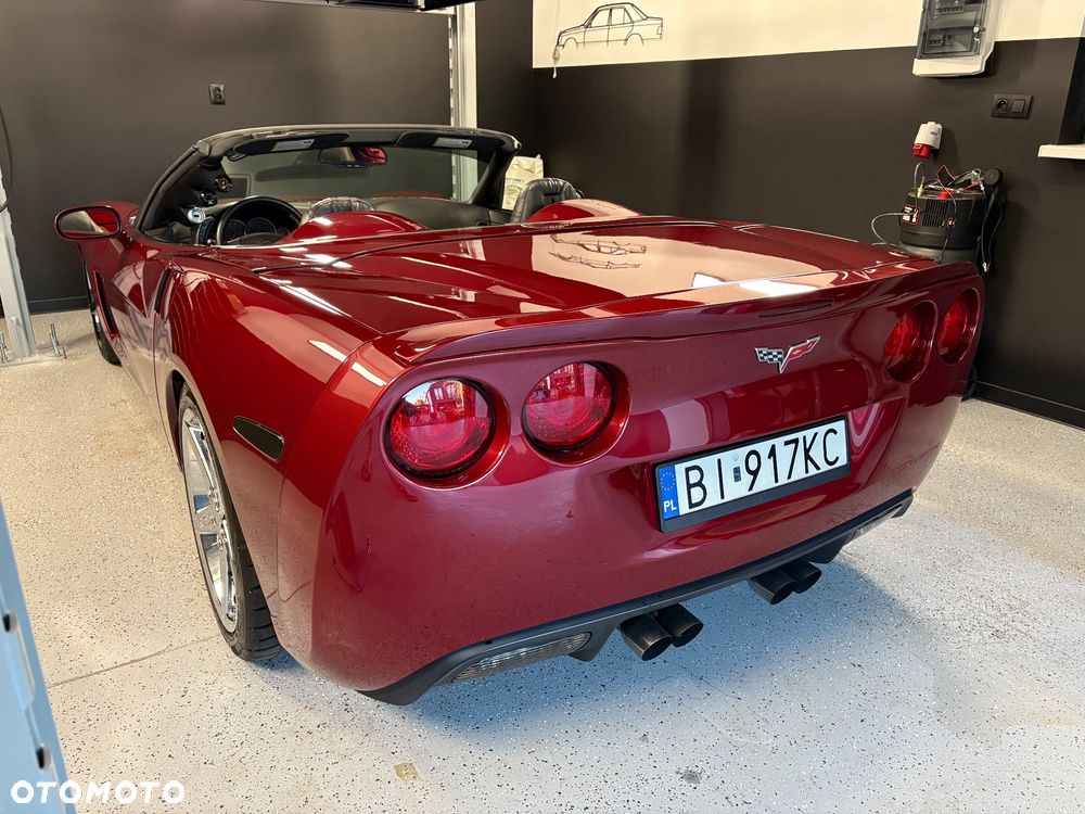 Chevrolet Corvette - 7