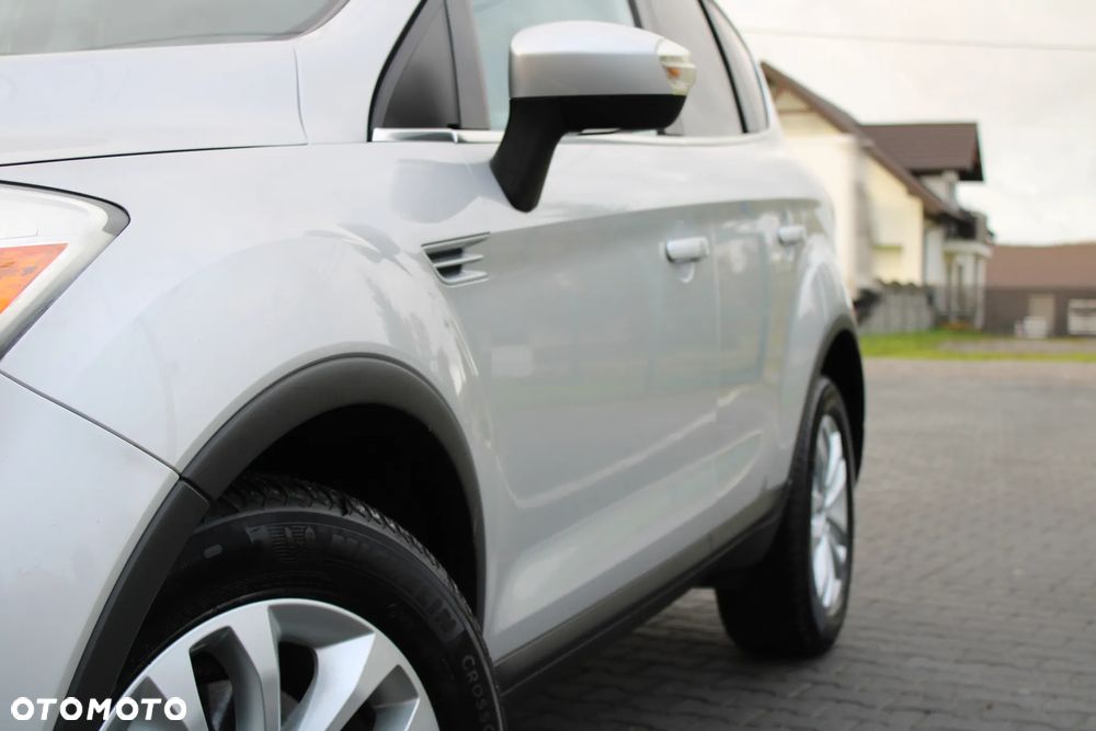 Ford Kuga 2.0 TDCi 4x4 Titanium - 13