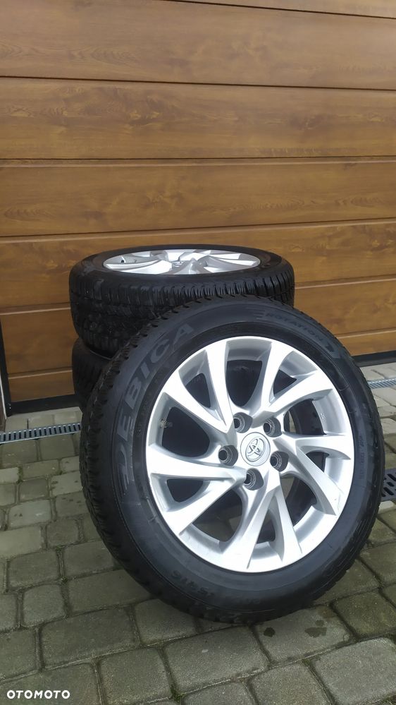 Toyota Auris 1.6 Premium - 9