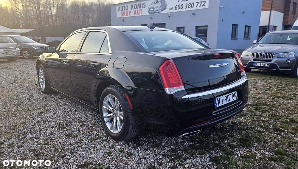 Chrysler 300 - 6