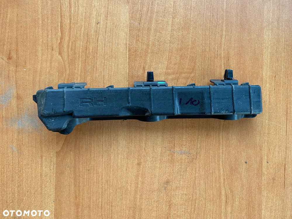 ŚLIZG MOCOWANIE ZDERZAKA TYLNY LEWY lub PRAWY HYUNDAI I10 II 86615B9000 86616B9000 - 5