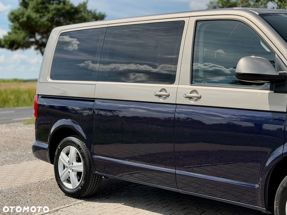 Volkswagen Multivan - 23
