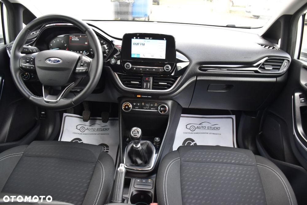 Ford Fiesta 1.0 EcoBoost S&S TITANIUM X - 5